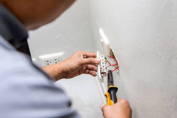 Best Electrical Outlet Repair  in Shenandoah, IA